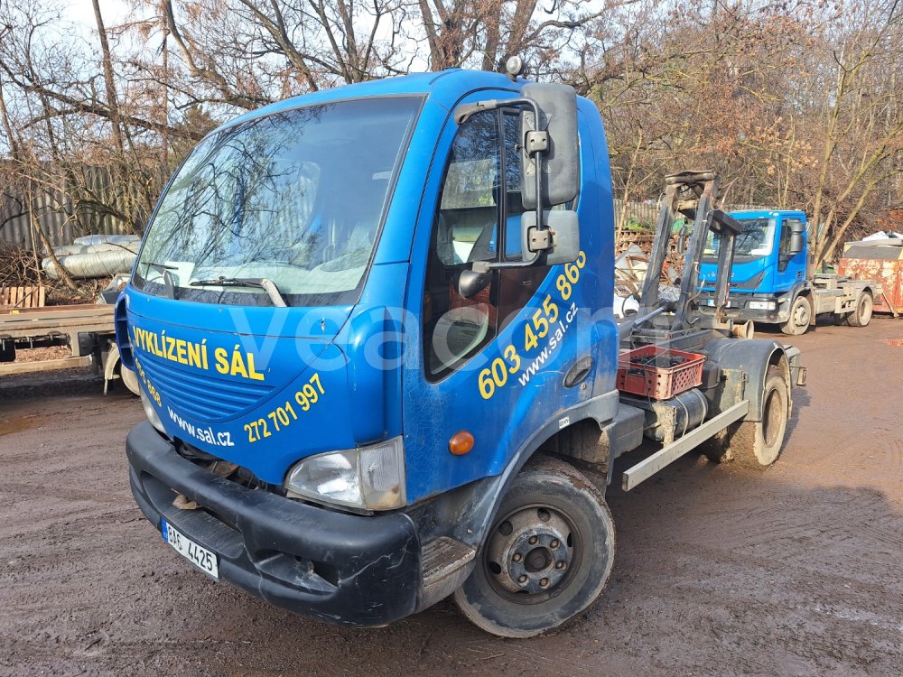 Online auction: AVIA  D90