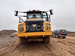 Online aukce: CAT  740GC