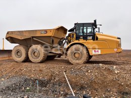 Online aukce: CAT  740GC