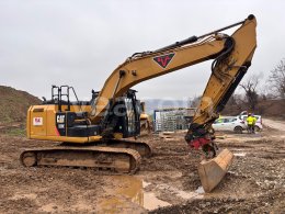Online aukce: CAT  320 EL + PRÍSLUŠENSTVO