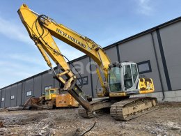 Online aukce: NEW HOLLAND  E215B