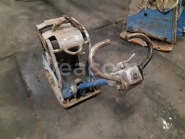 Online auction:   WEBER MT CR4