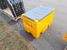 Online aukce:   KLAMER DTK 240 NÁDRŽ NA NAFTU S ČERPADLEM