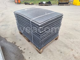 Online aukce:   PŘEJEZDOVÉ PLOTNY 25 KS 77 X 118 CM