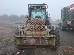 Online aukce: VALTRA  6850 4X4