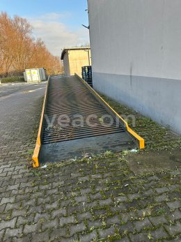 Online aukce:  RAMPA DLA WÓZKA WIDŁOWEGO