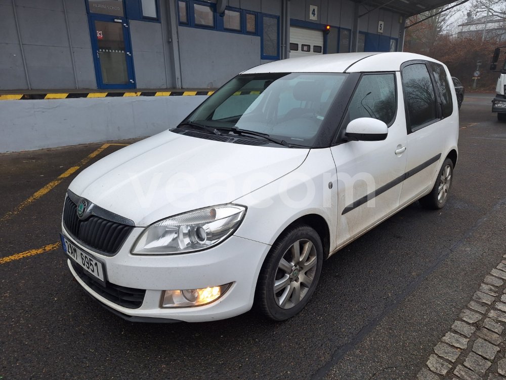 Online auction: ŠKODA  ROOMSTER