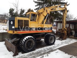 Online aukce: CATERPILLAR  206 B FT