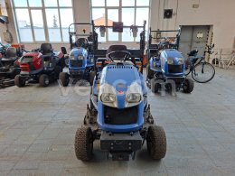 Online aukce: ISEKI  SXG 323 HL