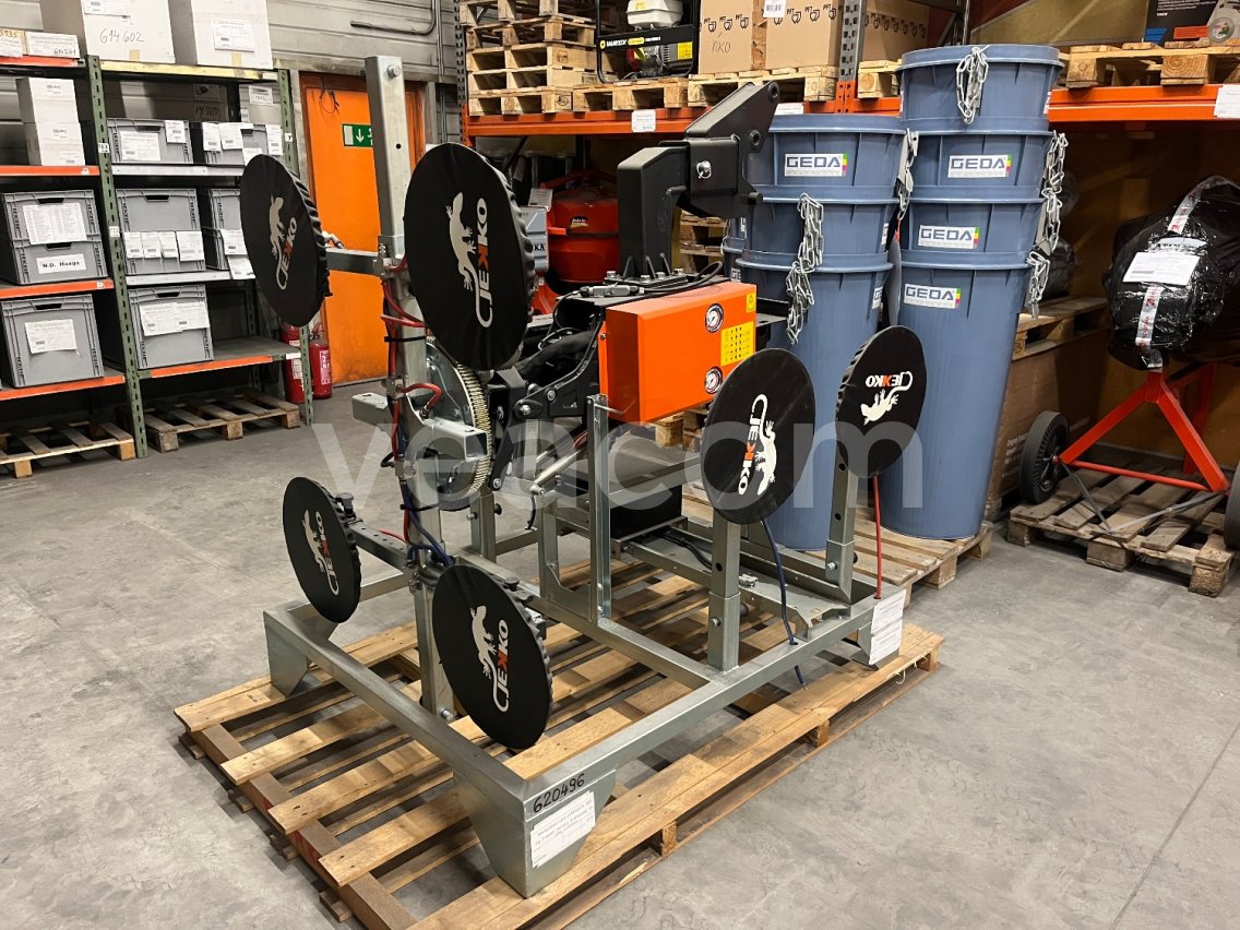 Online auction:   JVM800-R