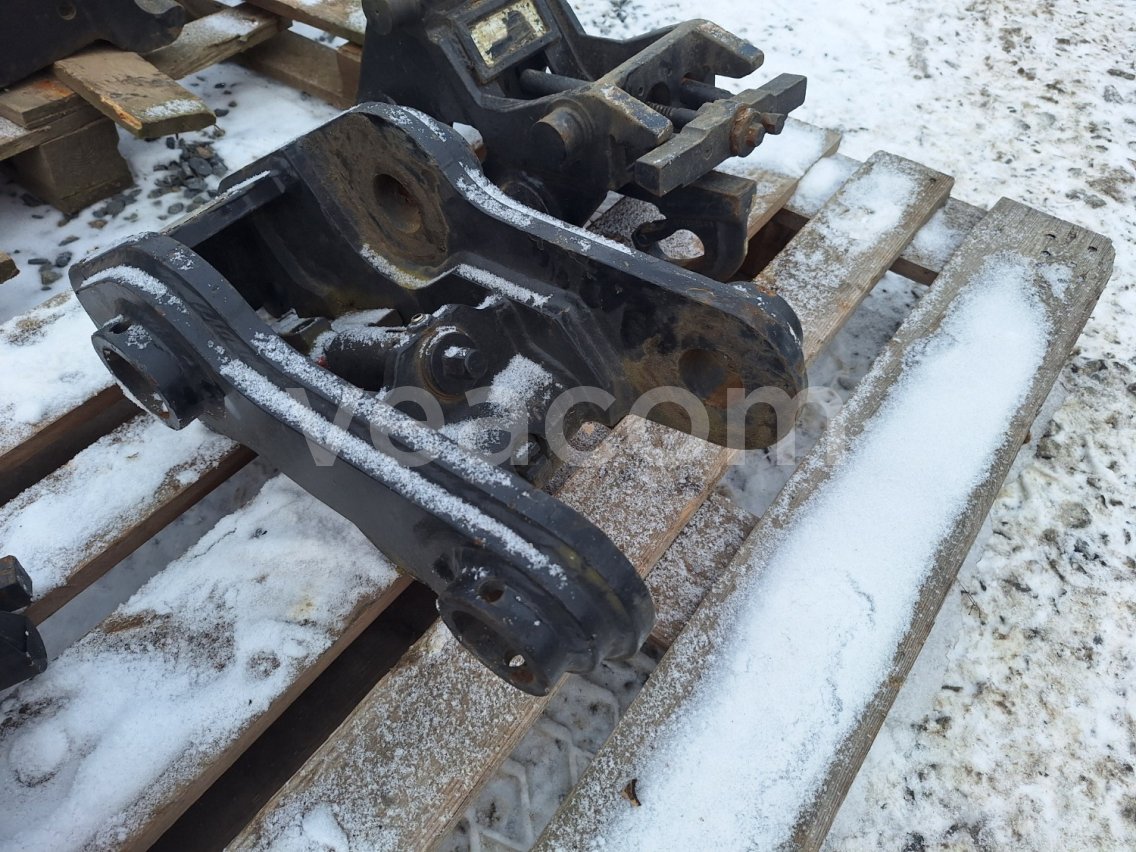 Online aukce: CAT  RYCHLOUPÍNÁK