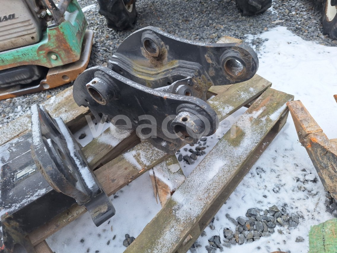 Online aukce: CAT  RYCHLOUPÍNÁK