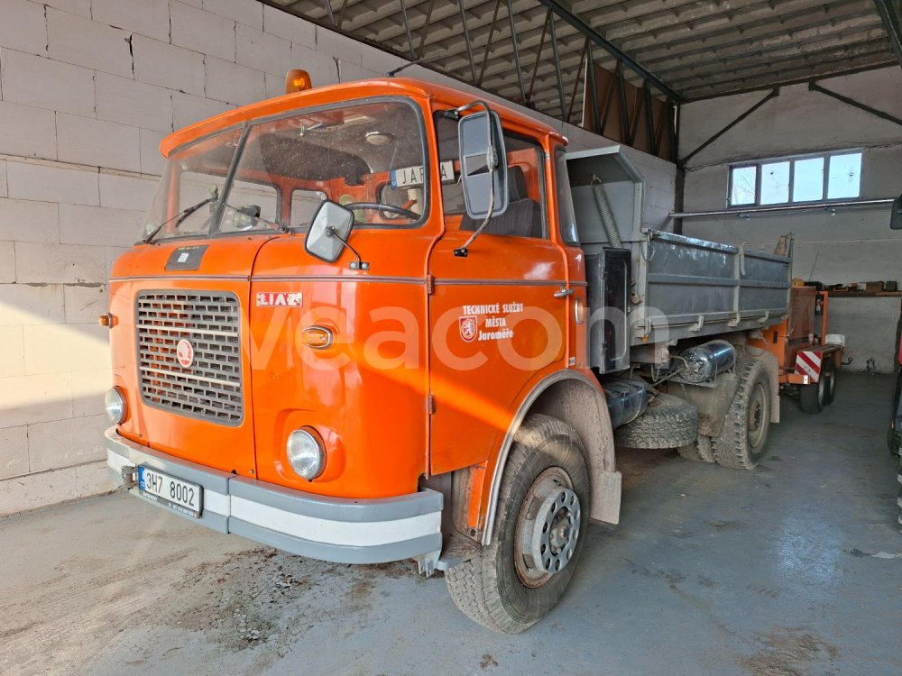 Online auction:  706 MTSP 25 4X4