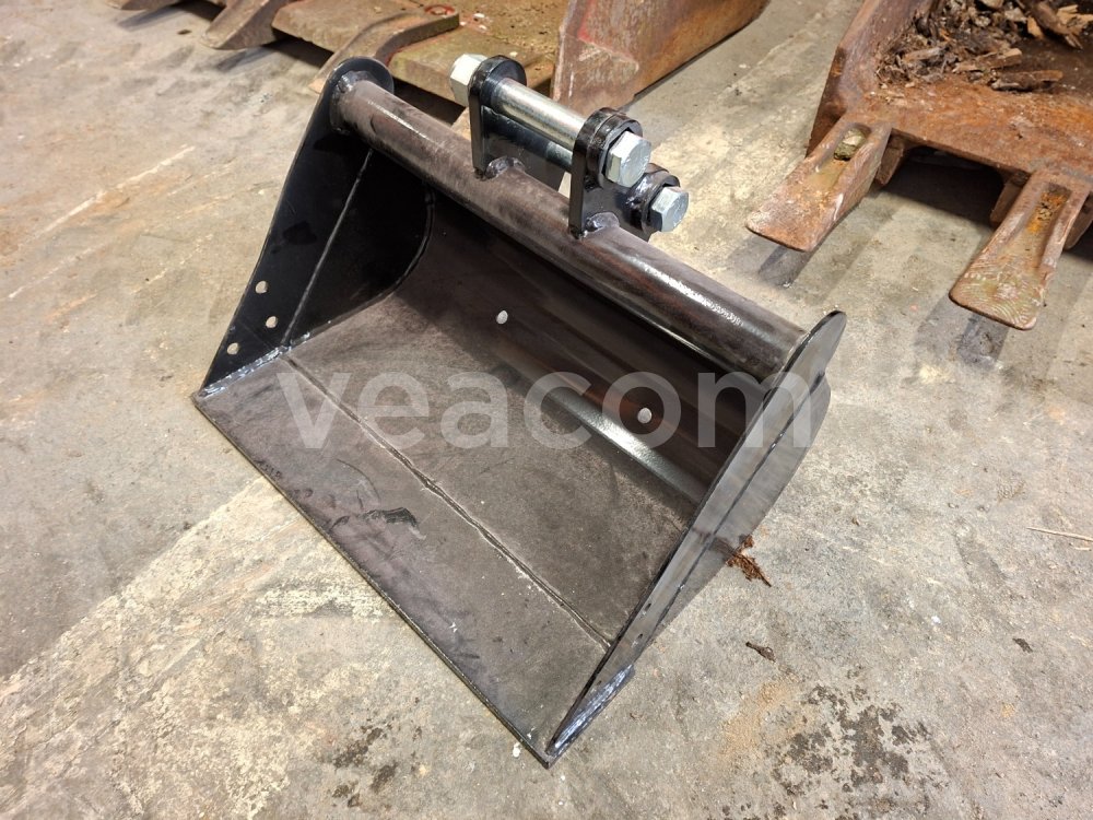 Online auction:  PODKOPOVÁ LŽÍCE BEZ ZUBŮ 50 CM