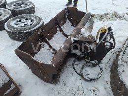 Online auction:   SVAHOVÁ LŽÍCE HYDRAULICKÁ JCB  130 CM