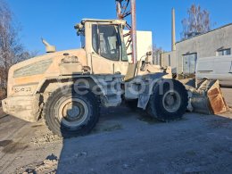Online aukce: LIEBHERR  L542 4X4