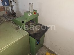 Online aukce:   KONTUROVACÍ FRÉZA URBAN KFM 5000