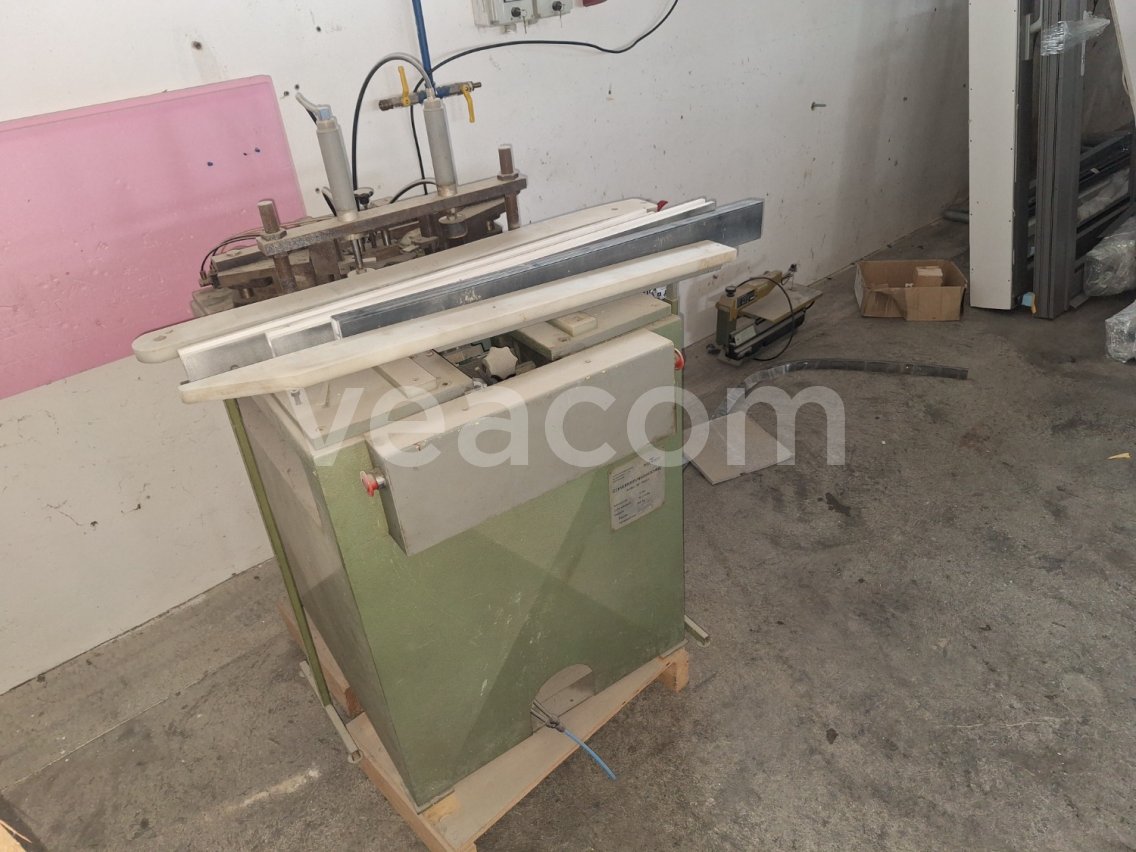 Online aukce:   LIS SCHUCO