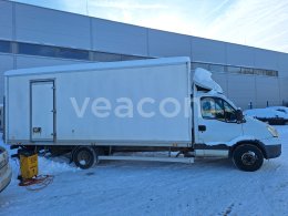 Online auction: IVECO  DAILY