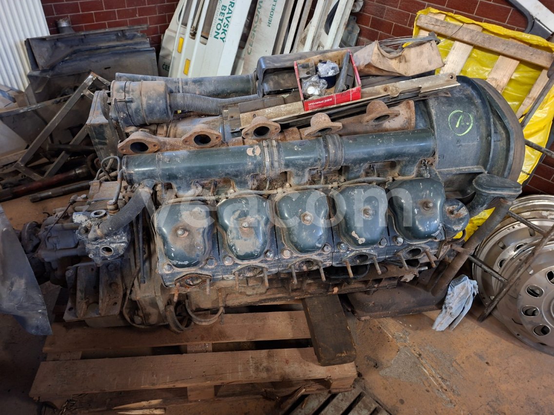 Online aukce:   MOTOR Z TATRA T 815