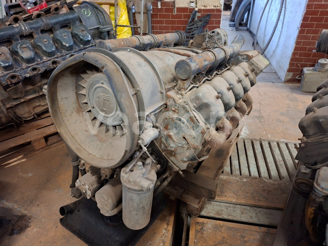 Online aukce:   MOTOR Z TATRA T 815
