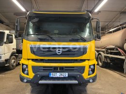 Online aukce: VOLVO  FM 410 8X4