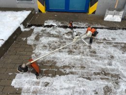 Online aukce: STIHL  FS 350