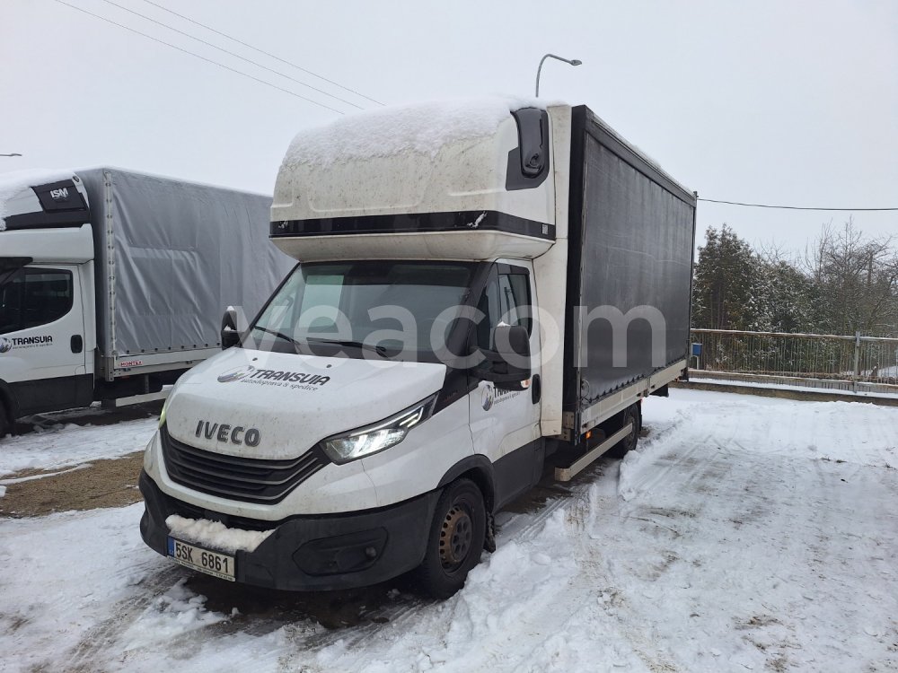Online auction: IVECO  DAILY 35S18