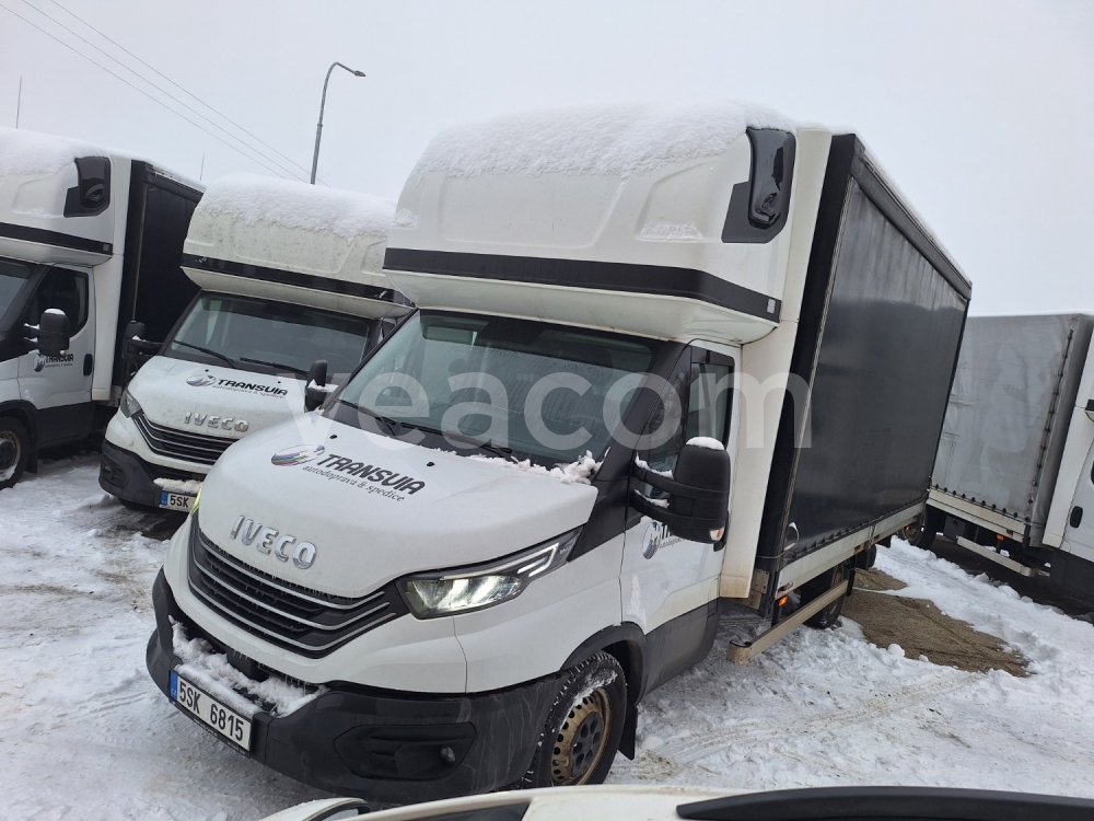Online auction: IVECO  DAILY 35S18
