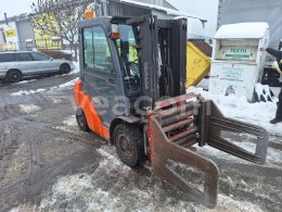 Online aukce: TOYOTA  TONERO 20