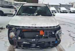 Online aukce: HYUNDAI  KONA