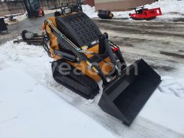 Online auction:   MINI NAKLADAČ JLH T360