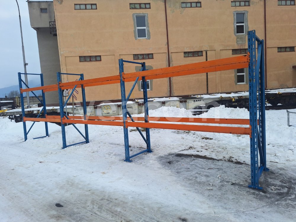 Online auction:  REGÁLY