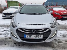 Online auction: HYUNDAI  I 30