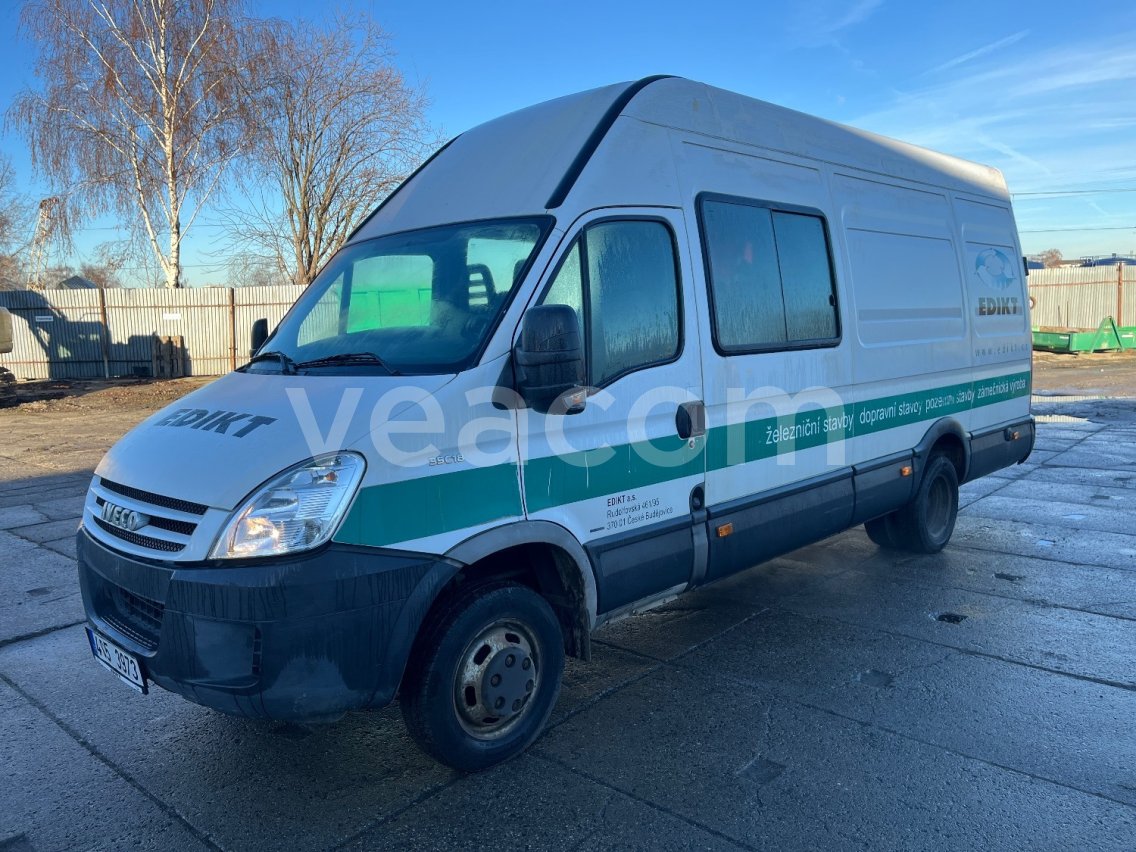 Online árverés: IVECO  DAILY