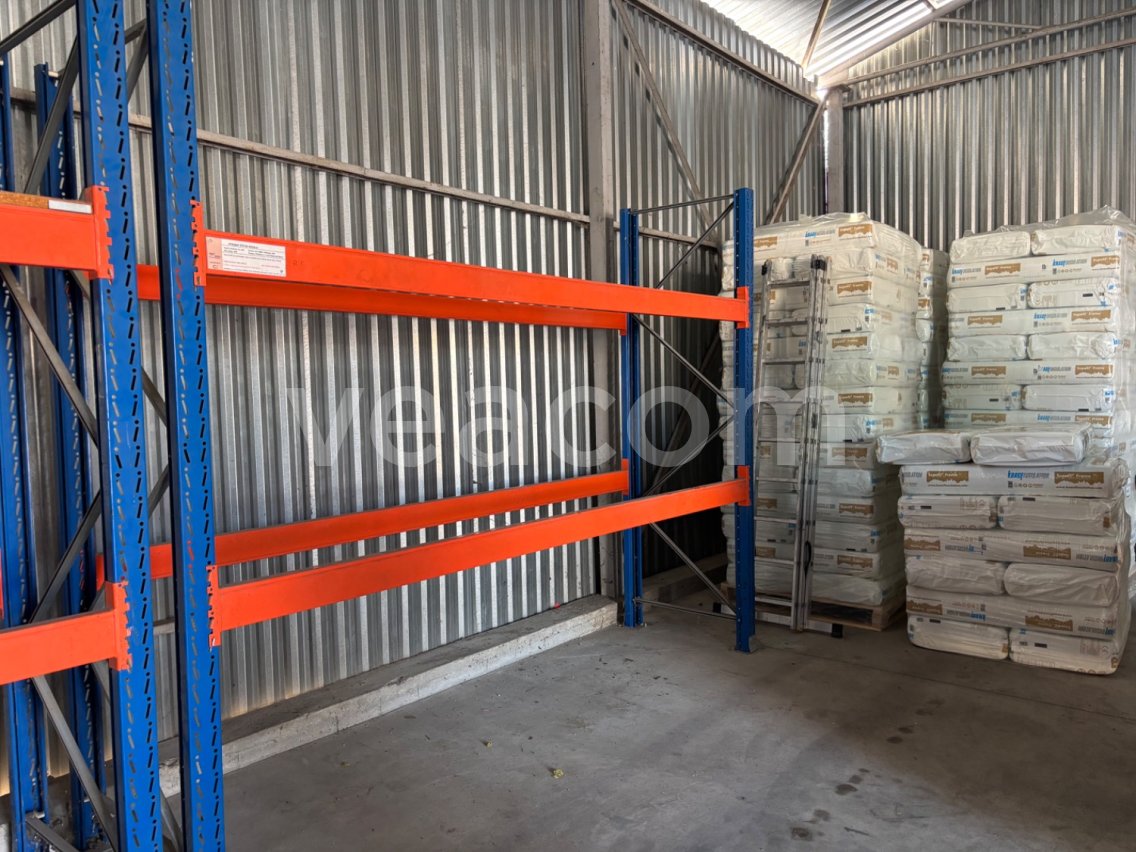 Online auction:   PALETOVÝ REGÁL