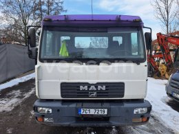 Online auction: MAN  LE 8.180