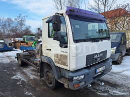 Online auction: MAN  LE 8.180