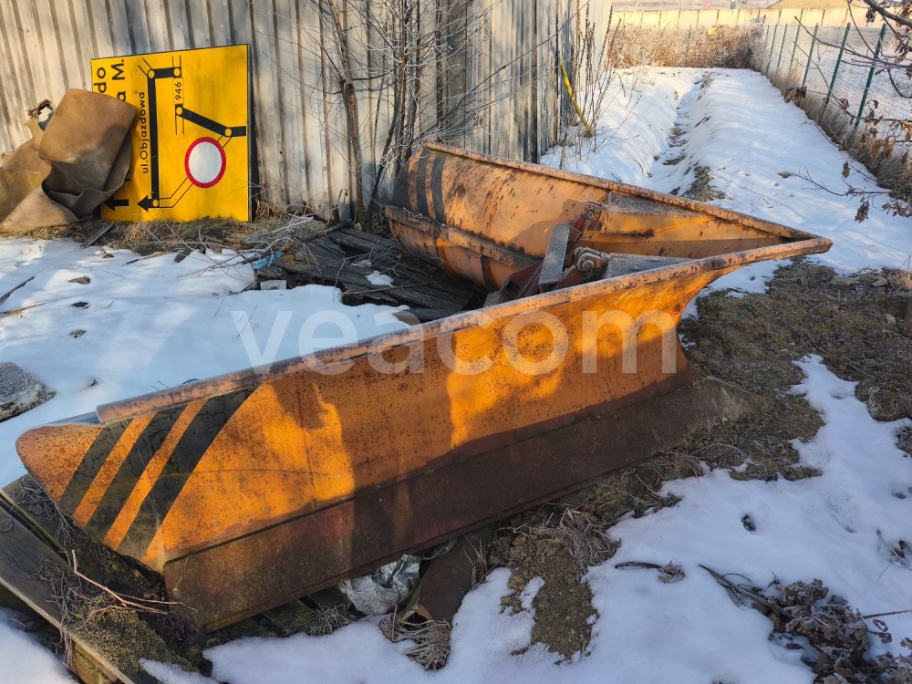 Online auction:  SNĚHOVÝ PLUH