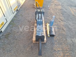 Online árverés:   HEROE 75