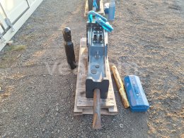 Online árverés:   HEROE 53