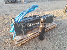 Online árverés:   HEROE 53