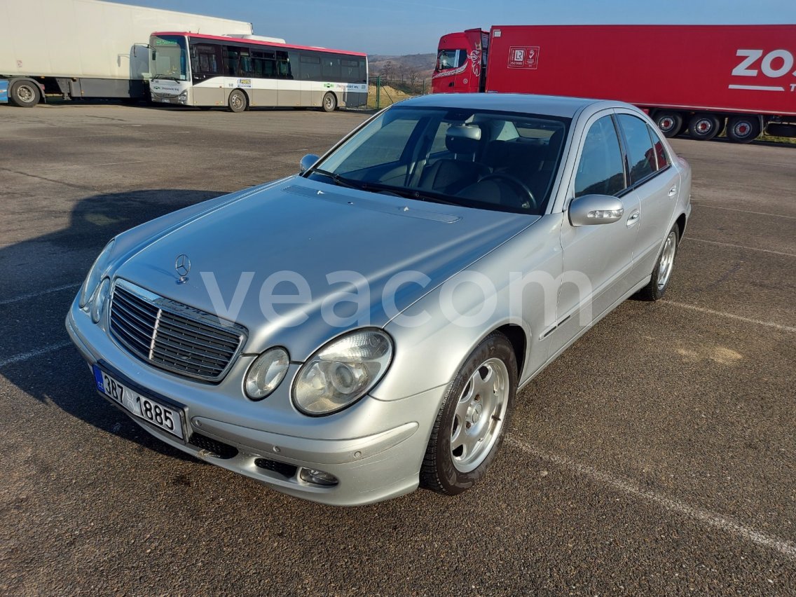 Online árverés: MERCEDES-BENZ  E 220 CDI