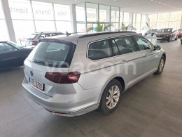 Online árverés: VOLKSWAGEN  PASSAT