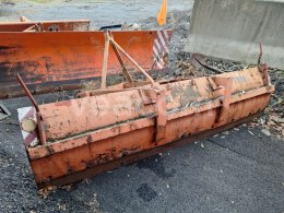 Online-Versteigerung:   TRAKTOROVÁ RADLICE ZETOR 7245 (JU 7008)