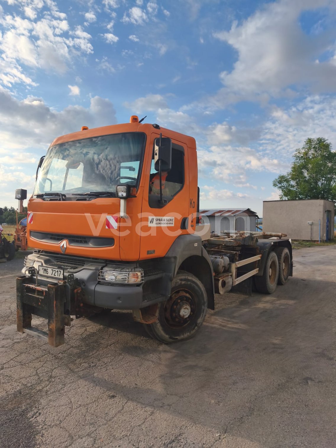 Online árverés: RENAULT  KERAX 370.34 P 6X6