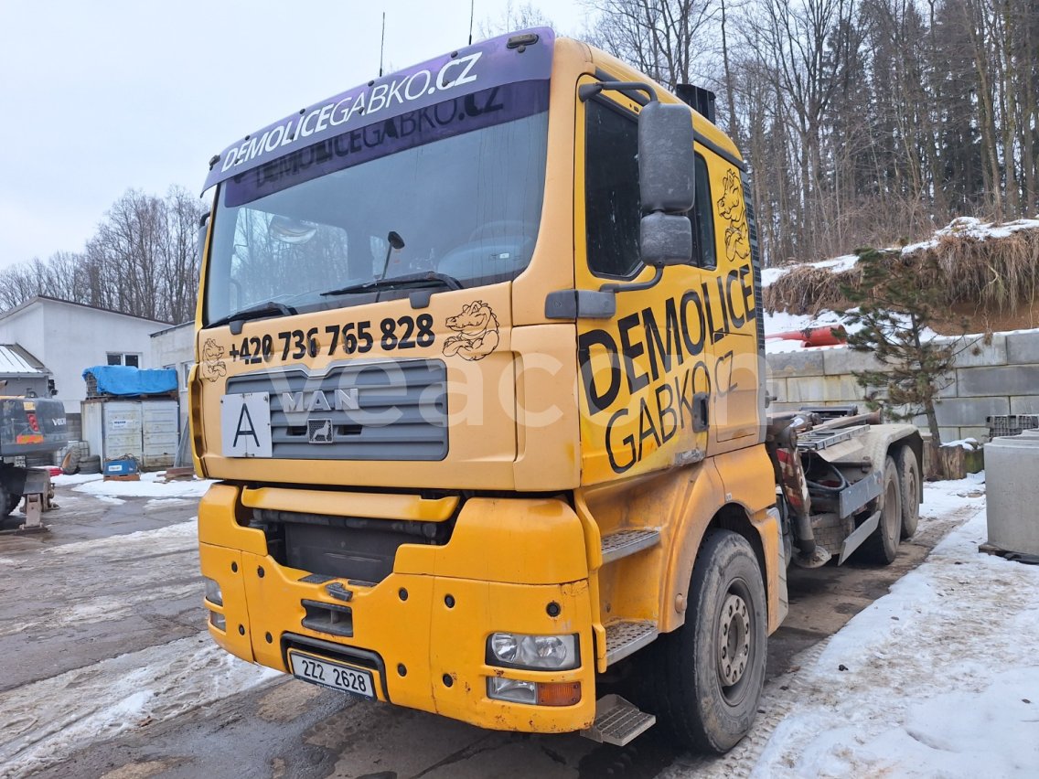 Інтернет-аукціон: MAN  26.413 6X2 + HR