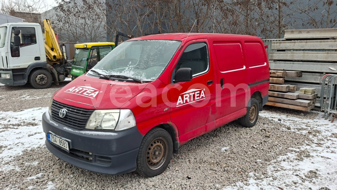 Online aukce: TOYOTA  HIACE D-4D