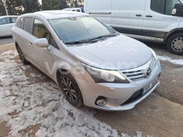 Online-Versteigerung: TOYOTA  AVENSIS