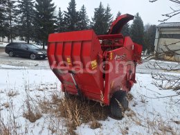 Online árverés: KVERNELAND  TAARUP 853 PRO